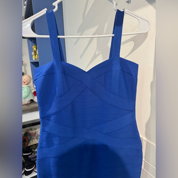 Beautiful Blue Dress Size L - Picture 5 of 6